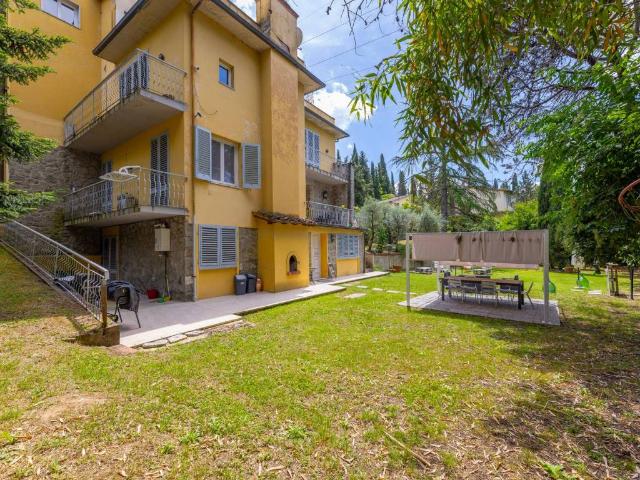 Villa Indipendente in vendita a Fiesole, Toscana