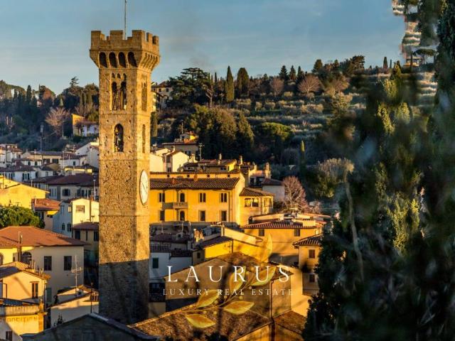 Villa Indipendente in vendita a Fiesole, Toscana
