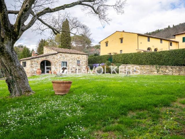 Villa Indipendente in vendita a Fiesole, Toscana
