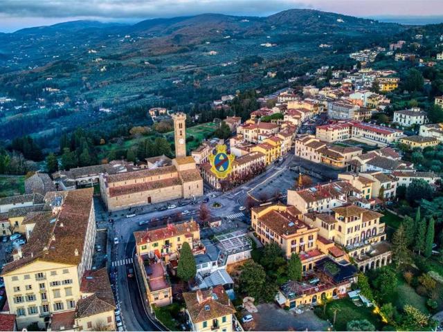 Villa Indipendente in vendita a Fiesole, Toscana