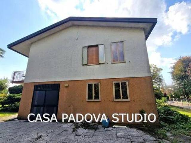 Villa Indipendente in vendita a Fiesso D'artico, Veneto