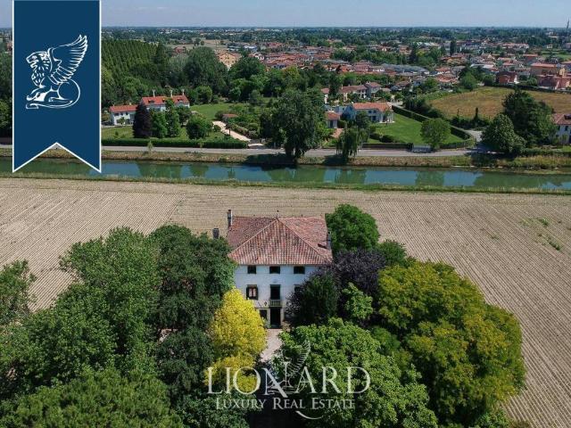 Villa Indipendente in vendita a Fiesso D'artico, Veneto