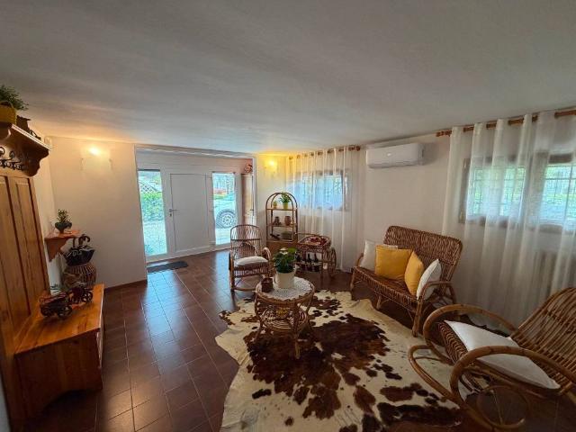 Villa Indipendente in vendita a Fiesso Umbertiano, Veneto