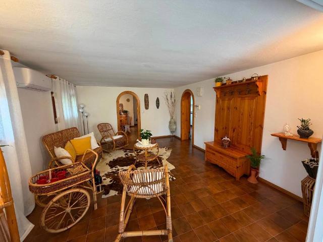 Villa Indipendente in vendita a Fiesso Umbertiano, Veneto