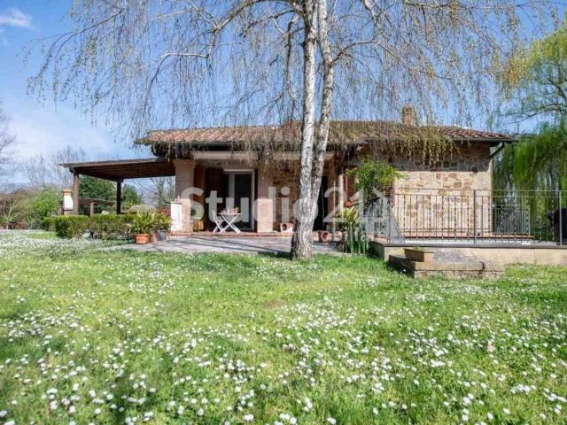 Villa Indipendente in vendita a Figline e Incisa Valdarno, Figline Valdarno