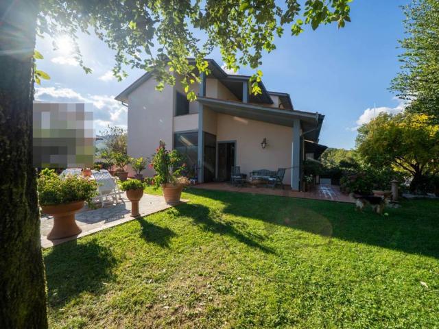 Villa Indipendente in vendita a Figline e Incisa Valdarno, Figline Valdarno