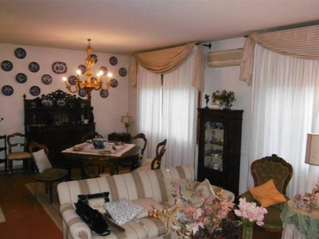 Villa Indipendente in vendita a Figline e Incisa Valdarno, Figline Valdarno