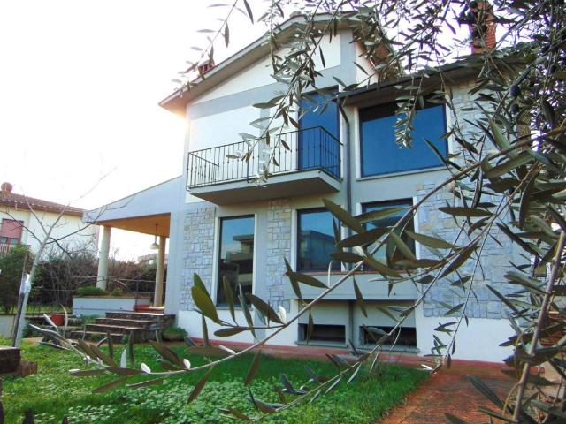 Villa Indipendente in vendita a Figline e Incisa Valdarno, Figline Valdarno