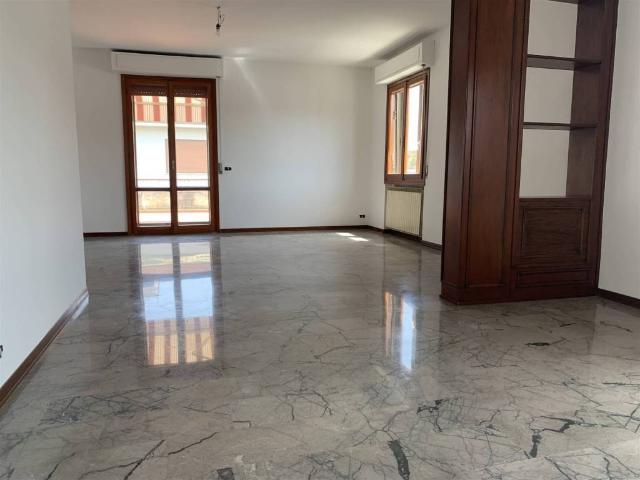 Villa Indipendente in vendita a Figline e Incisa Valdarno, Figline Valdarno