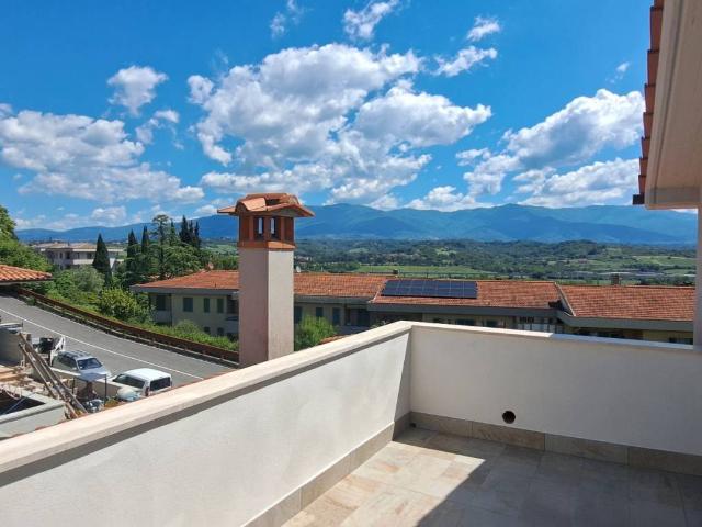 Villa Indipendente in vendita a Figline e Incisa Valdarno, Incisa Val D'arno