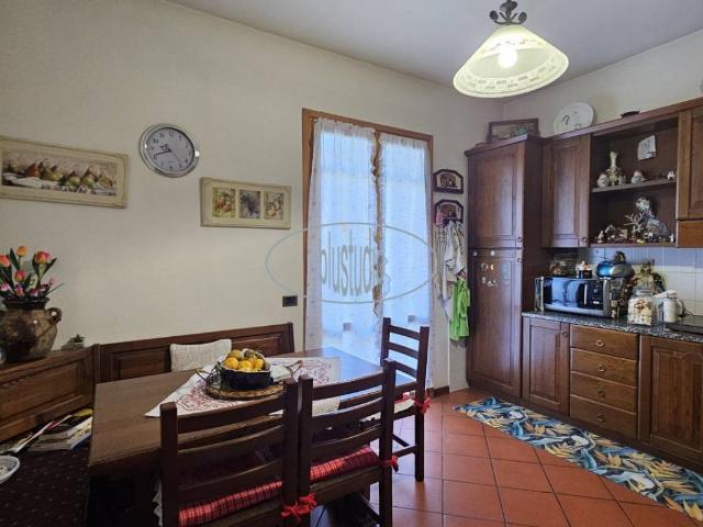 Villa Indipendente in vendita a Figline e Incisa Valdarno, Figline Valdarno