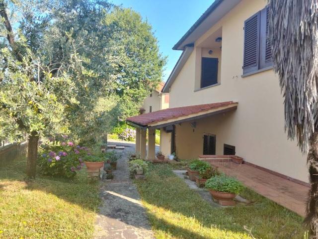 Villa Indipendente in vendita a Figline e Incisa Valdarno, Figline Valdarno
