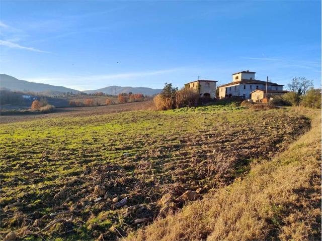 Villa Indipendente in vendita a Figline e Incisa Valdarno, Toscana