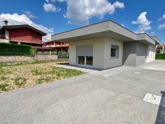 Villa Indipendente in vendita a Filago, Lombardia
