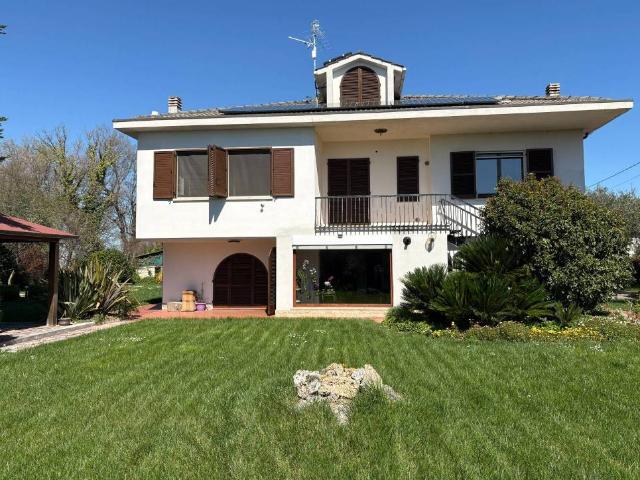 Villa Indipendente in vendita a Filetto, Abruzzo
