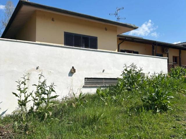 Villa Indipendente in vendita a Unione Comuni Modenesi Area Nord, Finale Emilia