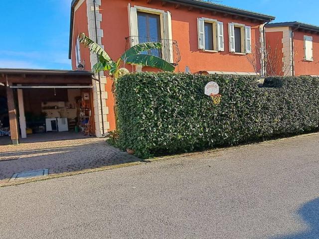 Villa Indipendente in vendita a Unione Alto Ferrarese, Cento