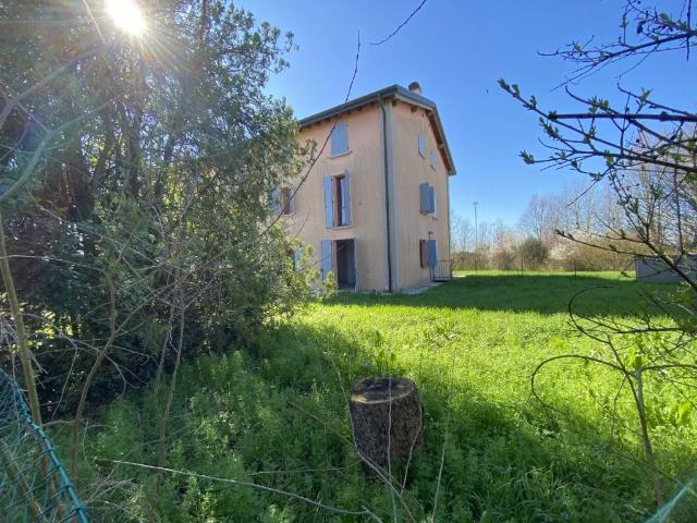 Villa Indipendente in vendita a Unione Alto Ferrarese, Cento