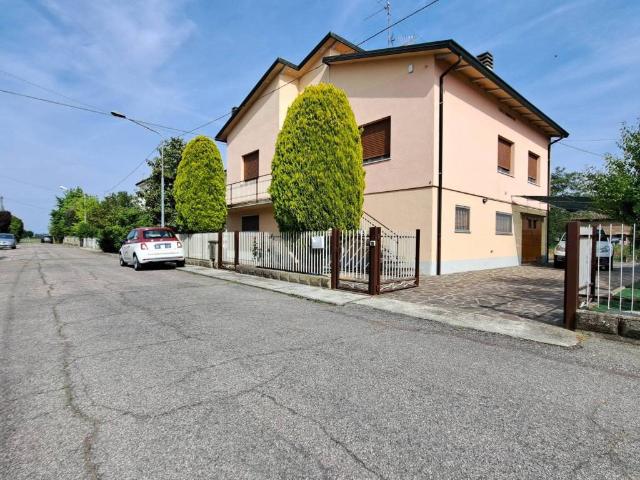 Villa Indipendente in vendita a Unione Comuni Modenesi Area Nord, Finale Emilia