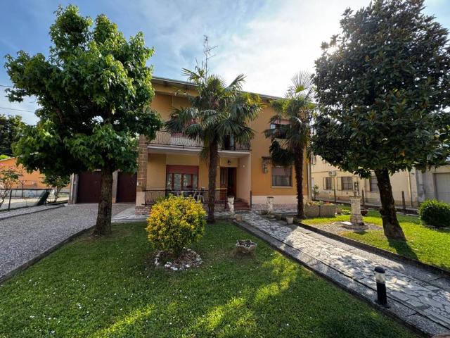 Villa Indipendente in vendita a Unione Comuni Modenesi Area Nord, Finale Emilia