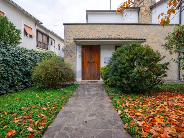 Villa Indipendente in vendita a Unione Comuni Modenesi Area Nord, Finale Emilia