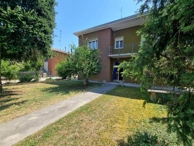 Villa Indipendente in vendita a Unione Comuni Modenesi Area Nord, Finale Emilia