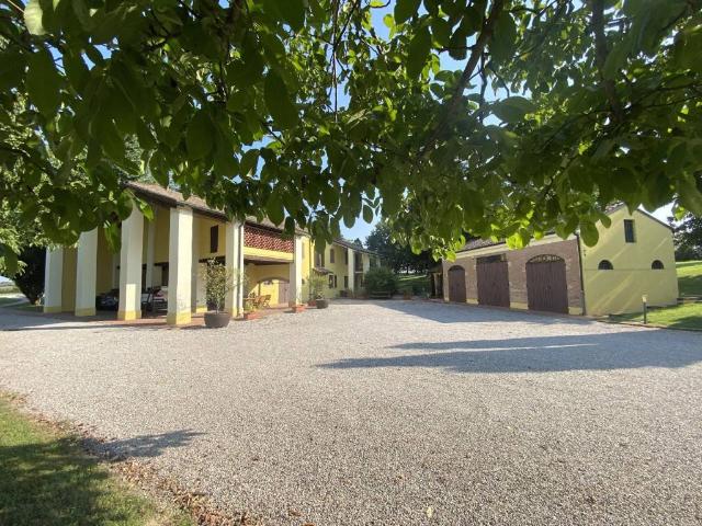 Villa Indipendente in vendita a Unione Comuni Modenesi Area Nord, Finale Emilia