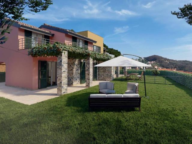 Villa Indipendente in vendita a Finale Ligure, Liguria
