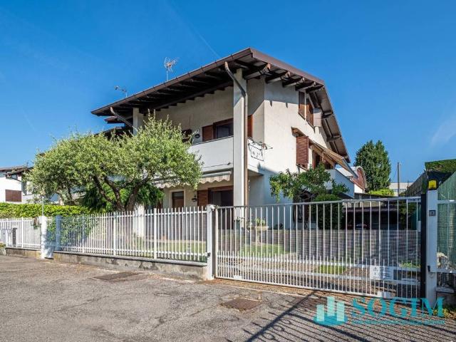 Villa Indipendente in vendita a Socco, Fino Mornasco