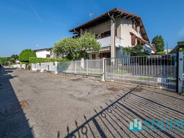 Villa Indipendente in vendita a Socco, Fino Mornasco
