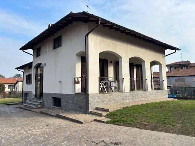 Villa Indipendente in vendita a Socco, Fino Mornasco