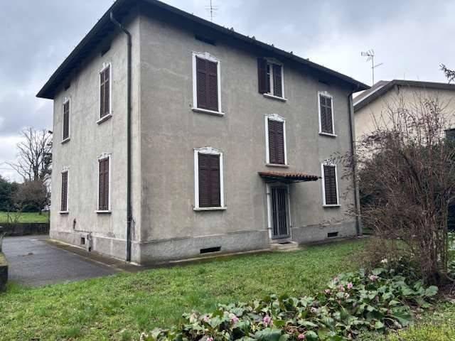 Villa Indipendente in vendita a Pazzea, Fino Mornasco