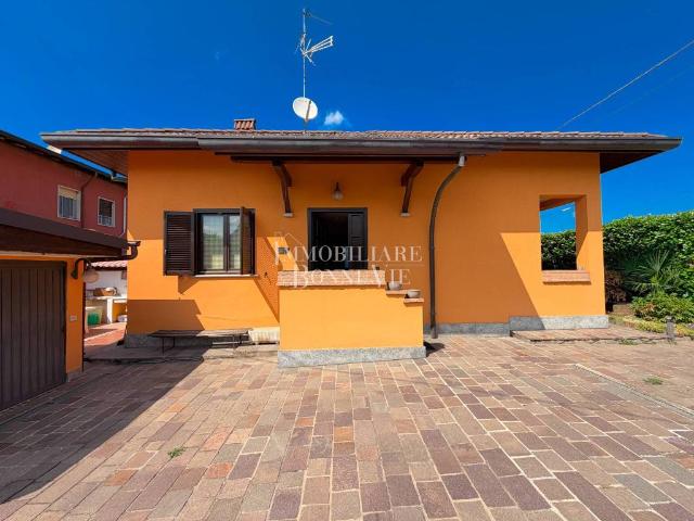 Villa Indipendente in vendita a Socco, Fino Mornasco