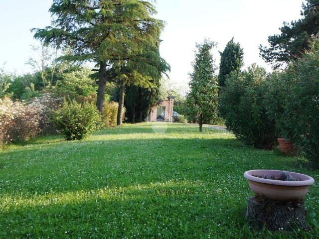 Villa Indipendente in vendita a Unione dei comuni del Distretto Ceramico, Fiorano Modenese