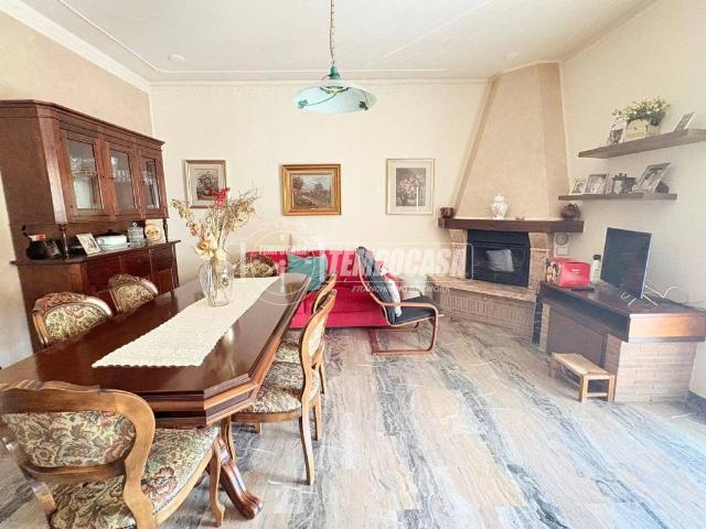 Villa Indipendente in vendita a Unione dei comuni del Distretto Ceramico, Fiorano Modenese