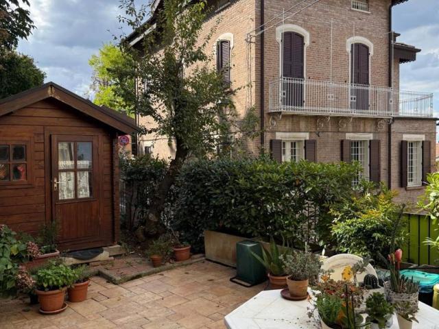 Villa Indipendente in vendita a Unione dei comuni del Distretto Ceramico, Fiorano Modenese
