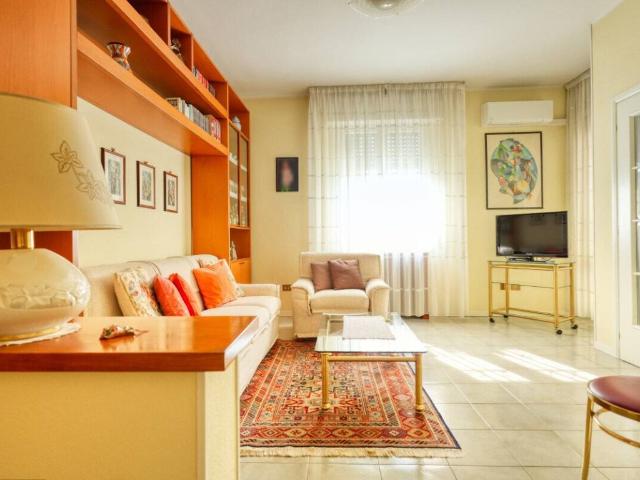 Villa Indipendente in vendita a Fiorenzuola D'arda, Reggio Emilia