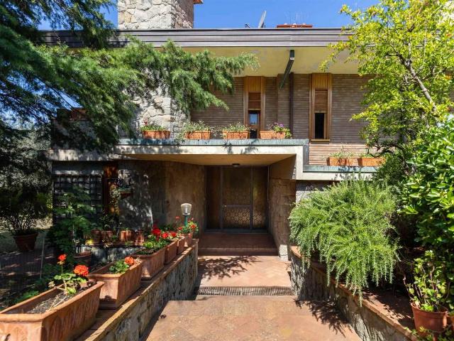 Villa Indipendente in vendita a Quartiere 2, Firenze