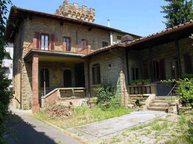 Villa Indipendente in vendita a Serpiolle, Firenze