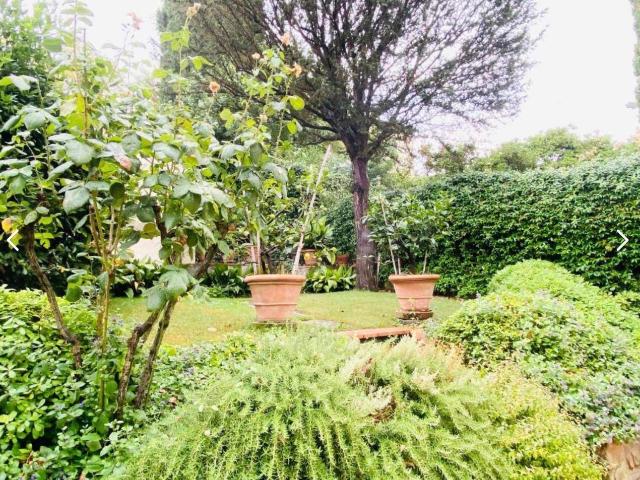 Villa Indipendente in vendita a Quartiere 3, Firenze