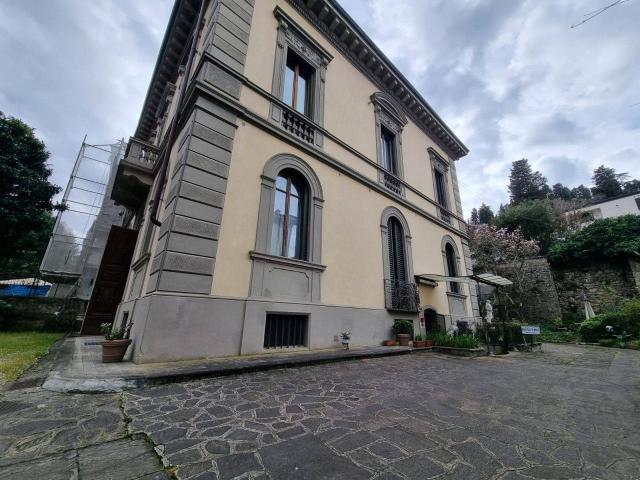 Villa Indipendente in vendita a Quartiere 1, Firenze