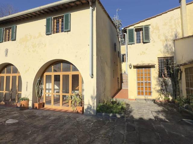 Villa Indipendente in vendita a Serpiolle, Firenze