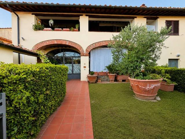 Villa Indipendente in vendita a Mantignano, Firenze