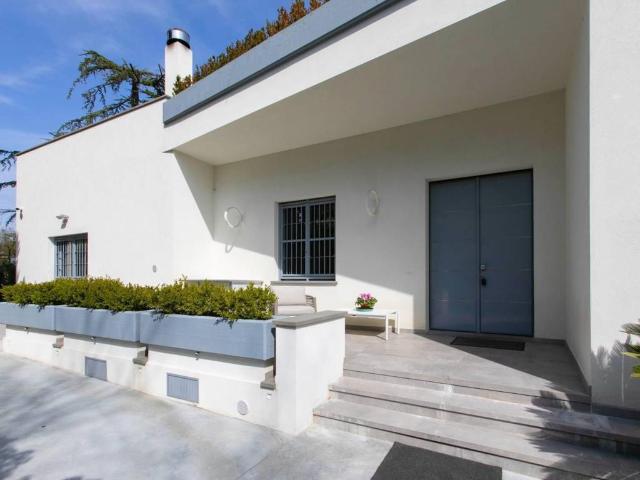 Villa Indipendente in vendita a Quartiere 3, Firenze