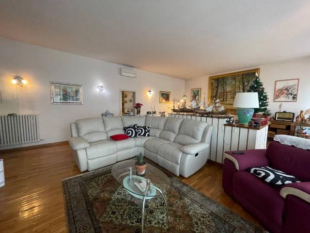 Villa Indipendente in vendita a Galluzzo, Firenze