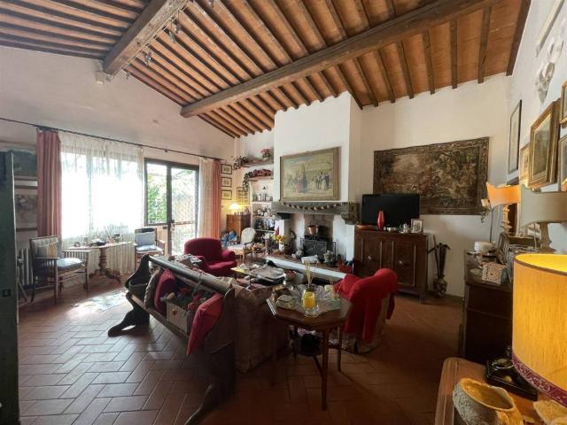 Villa Indipendente in vendita a Serpiolle, Firenze