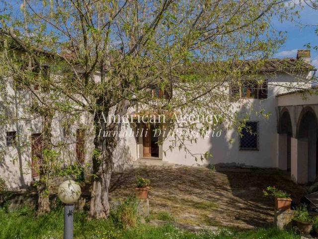 Villa Indipendente in vendita a Quartiere 3, Firenze