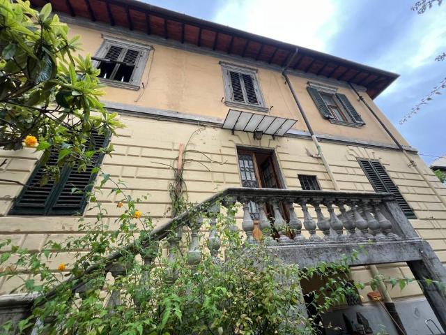 Villa Indipendente in vendita a Quartiere 1, Firenze