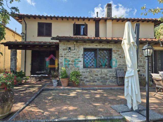 Villa Indipendente in vendita a Quartiere 2, Firenze