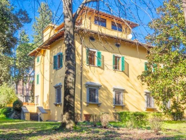 Villa Indipendente in vendita a Quartiere 2, Firenze